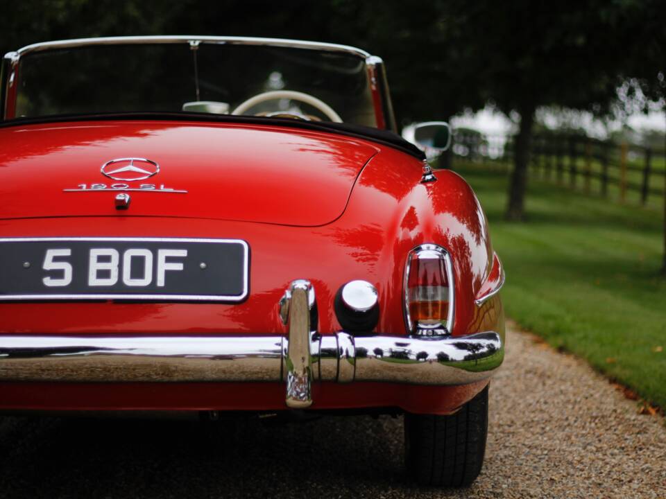 Imagen 30/50 de Mercedes-Benz 190 SL (1959)