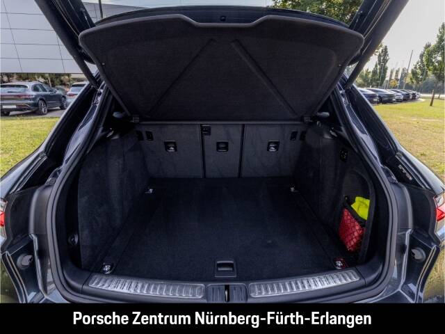 Bild 33/49 von Porsche Macan S (2022)