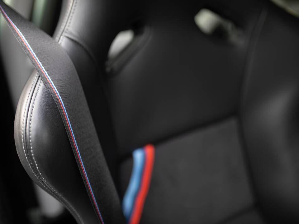 Image 45/67 of BMW M4 GTS "DTM Champion Edition" (2016)