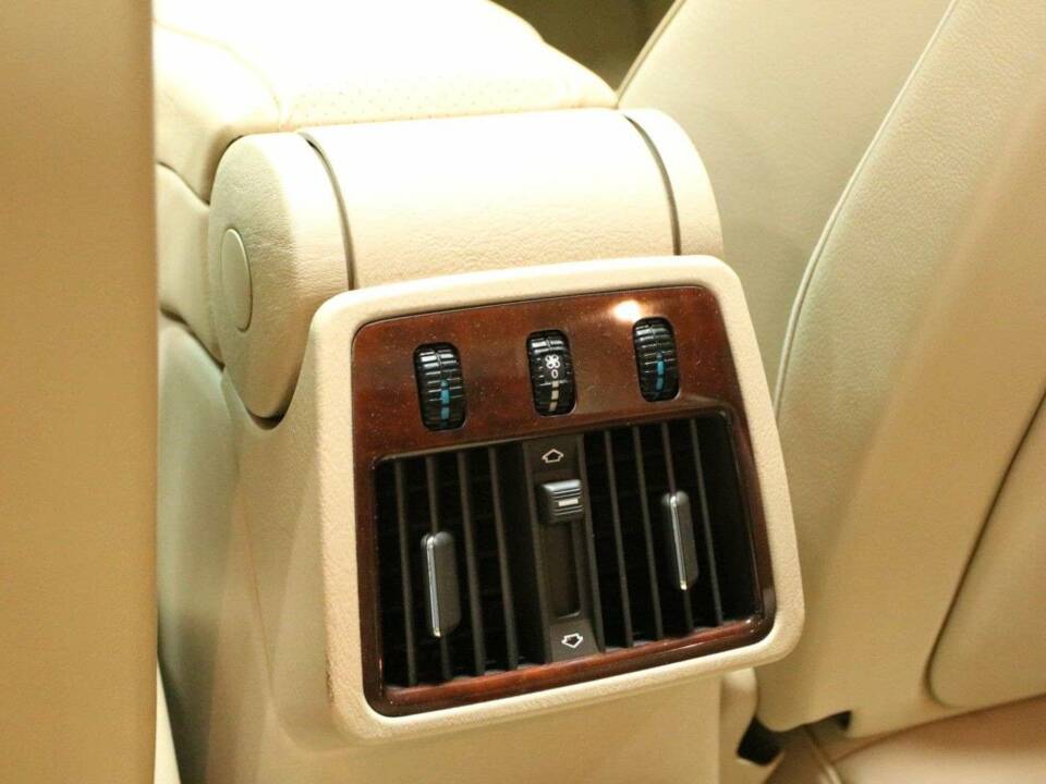Bild 23/50 von Mercedes-Benz S 600 lang (1994)