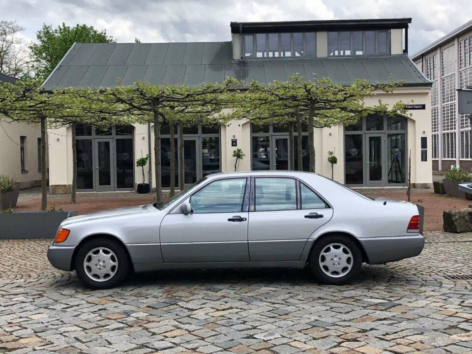 Bild 8/18 von Mercedes-Benz 500 SE (1992)