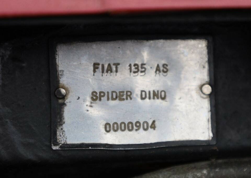 Bild 35/40 von FIAT Dino Spider (1968)