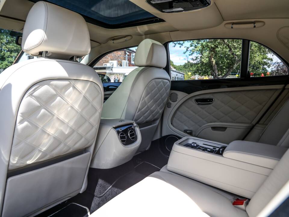 Immagine 24/44 di Bentley Mulsanne (2012)