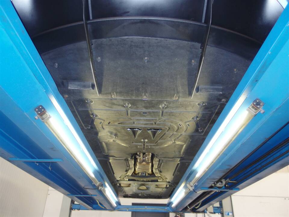 Image 44/49 of Ferrari California (2010)