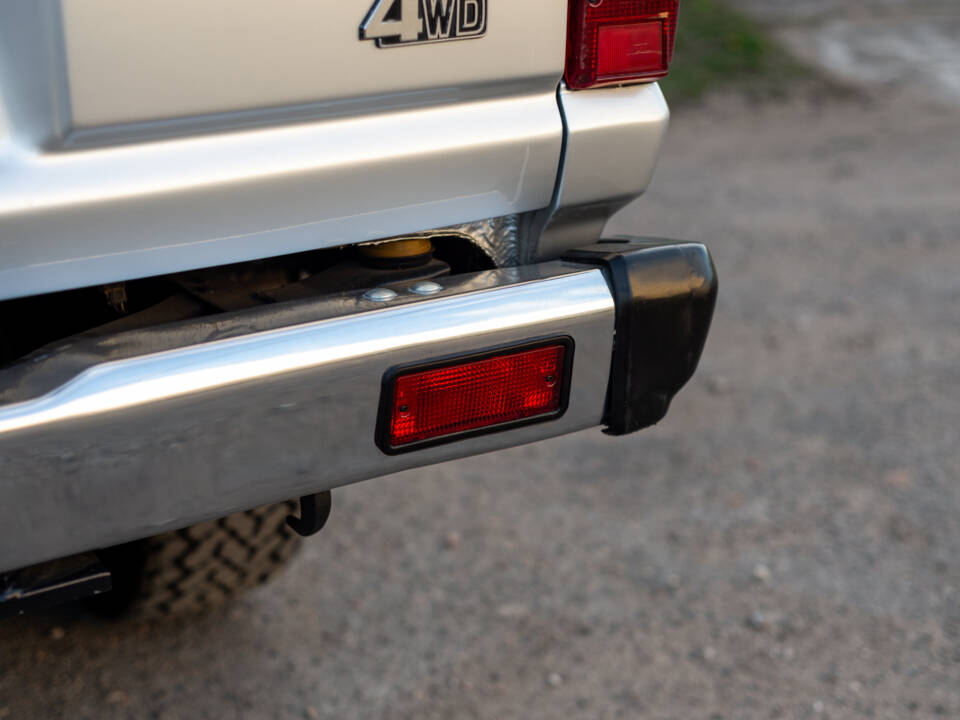 Image 59/100 of Toyota Land Cruiser HJ61 GX (1987)