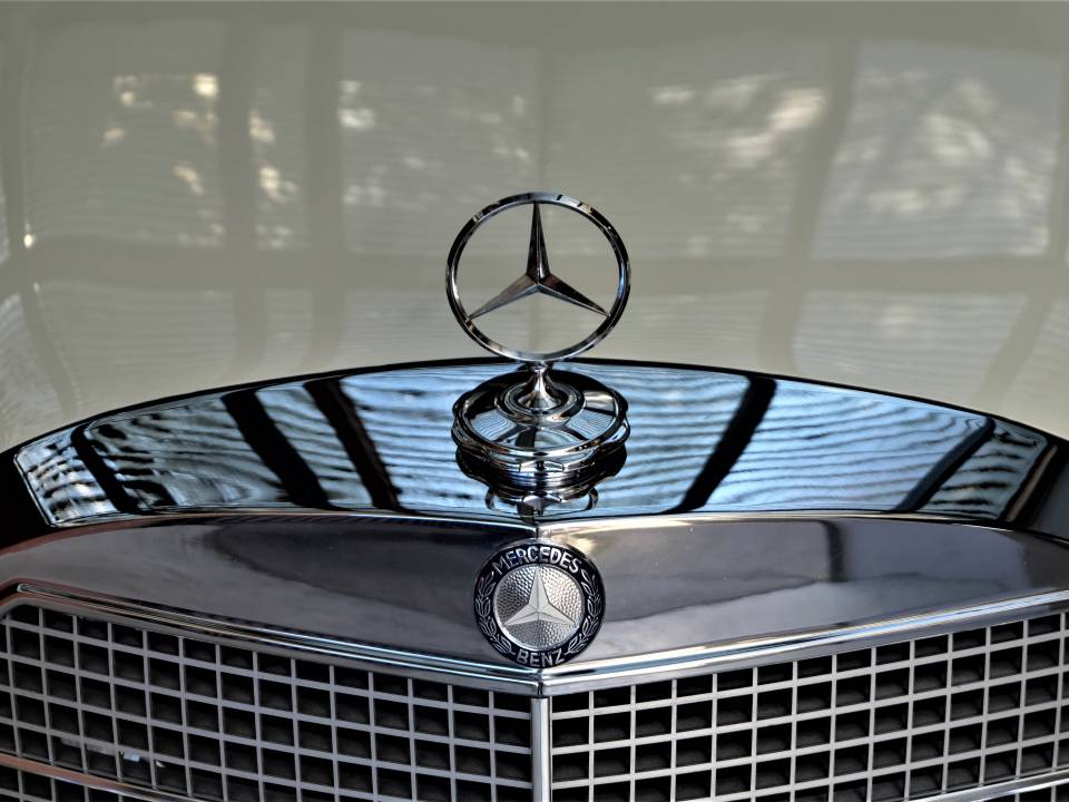 Bild 68/98 von Mercedes-Benz 300 SE (1966)