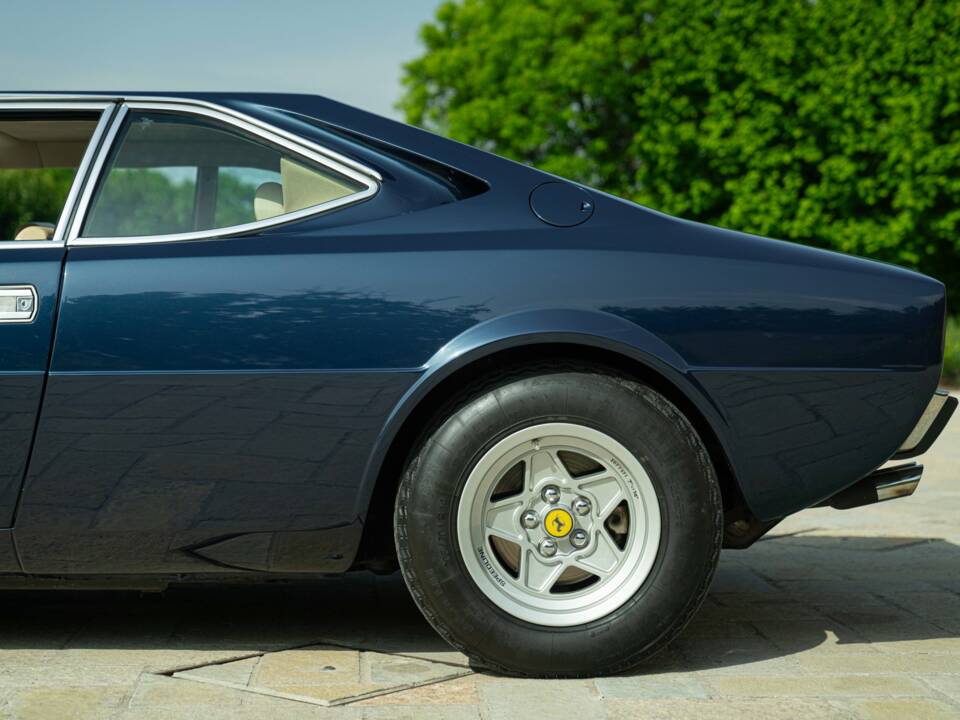 Image 32/50 of Ferrari 308 GT4 (1979)