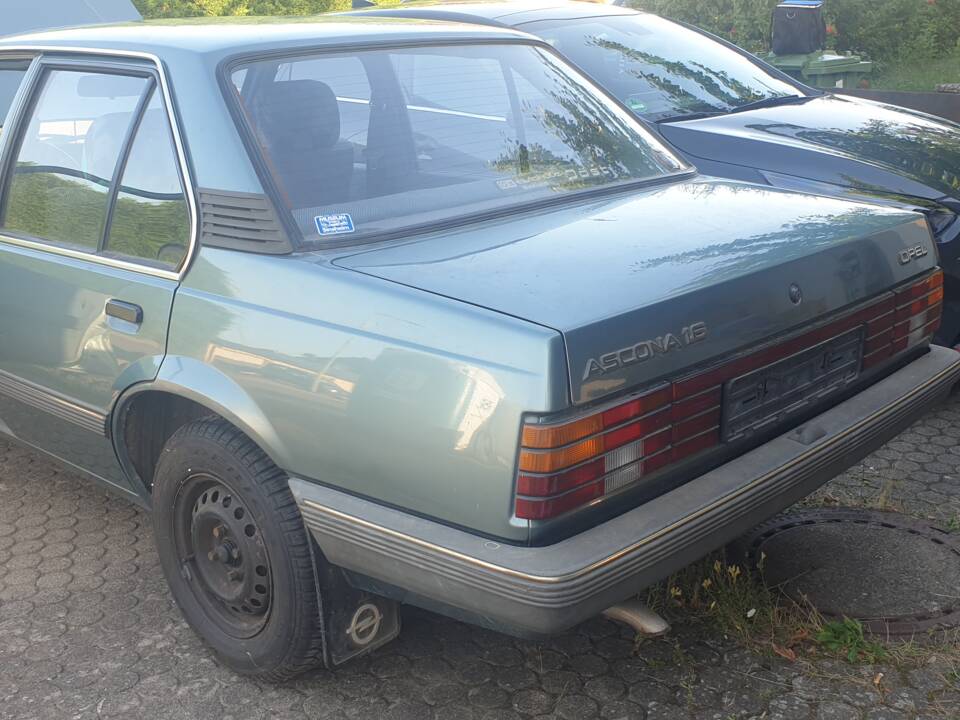 Image 9/45 of Opel Ascona 1,6 (1985)
