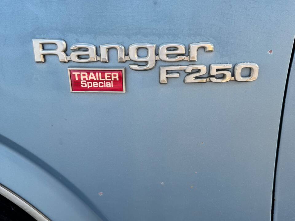 Imagen 33/35 de Ford F-250 (1981)