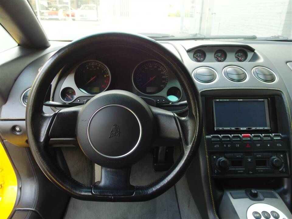 Bild 40/98 von Lamborghini Gallardo (2003)