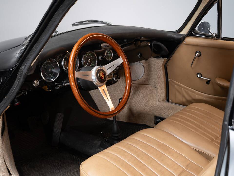 Image 18/34 of Porsche 356 C 1600 SC (1964)