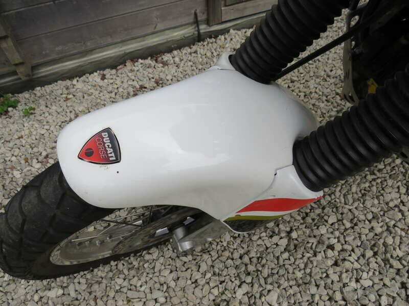 Imagen 38/50 de Cagiva DUMMY (1990)