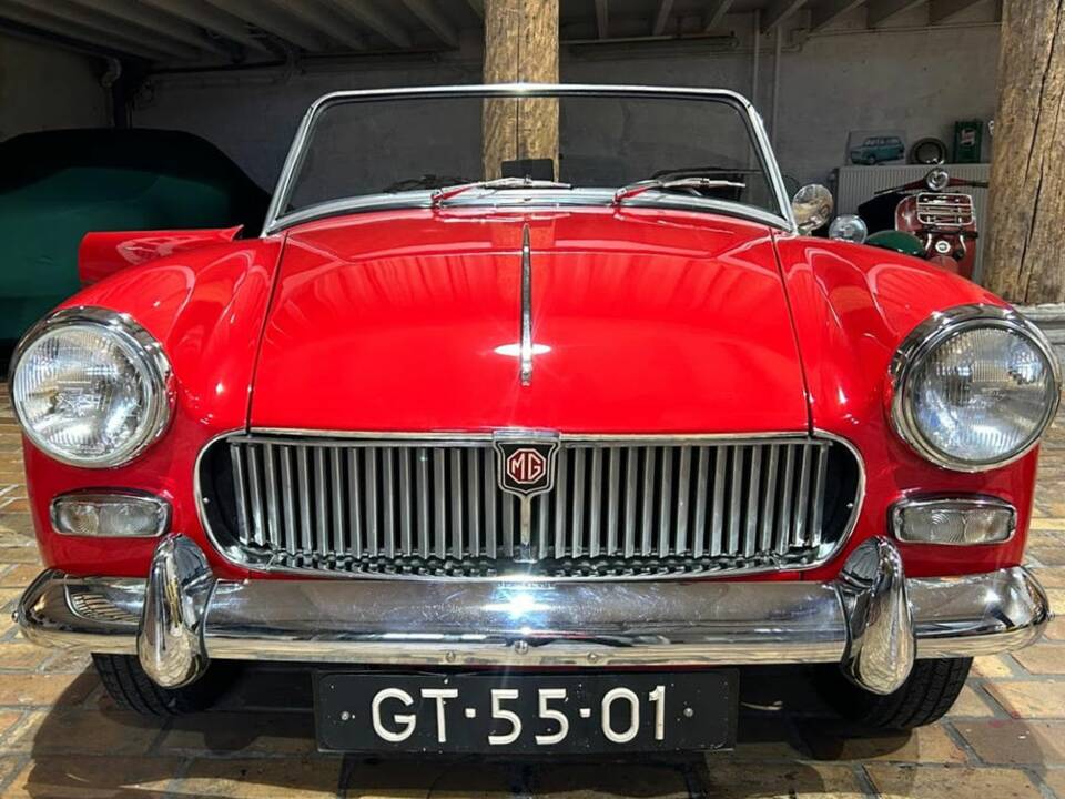 Image 3/8 de MG Midget (1962)