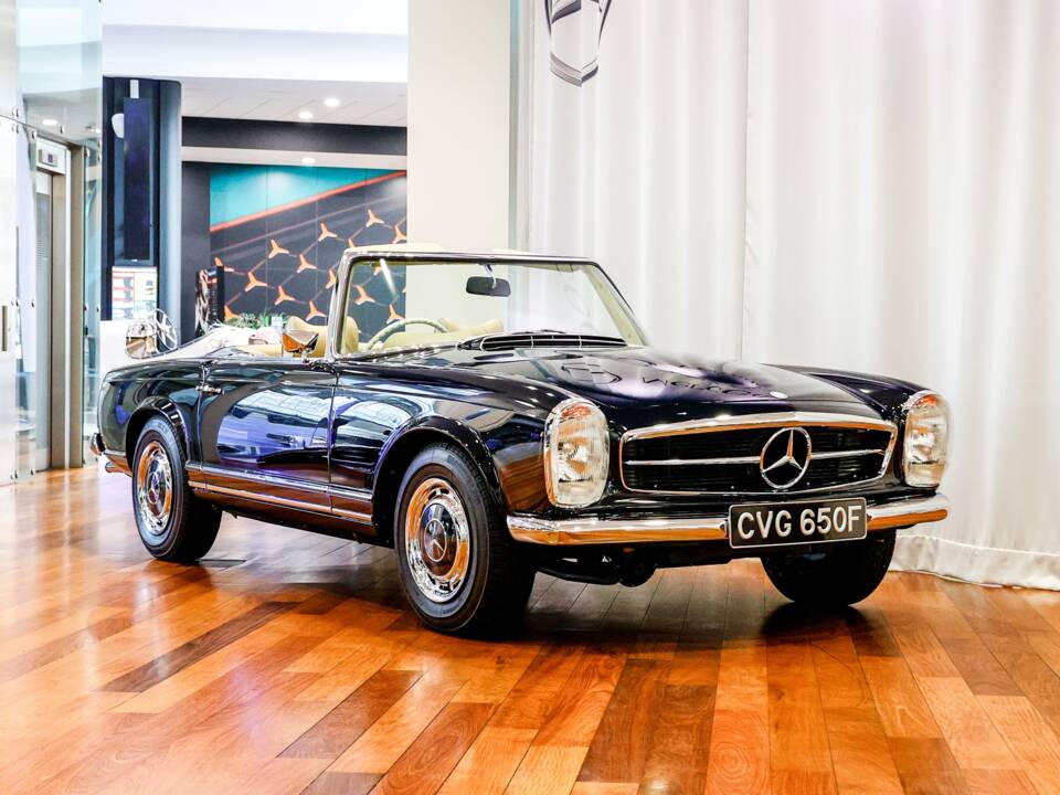 Image 1/31 de Mercedes-Benz 280 SL (1968)