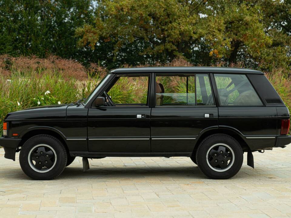 Bild 13/50 von Land Rover Range Rover 4.2 County LWB (1993)