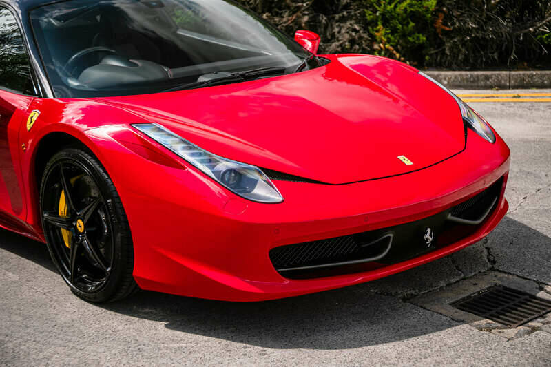 Image 12/50 of Ferrari 458 Italia (2012)