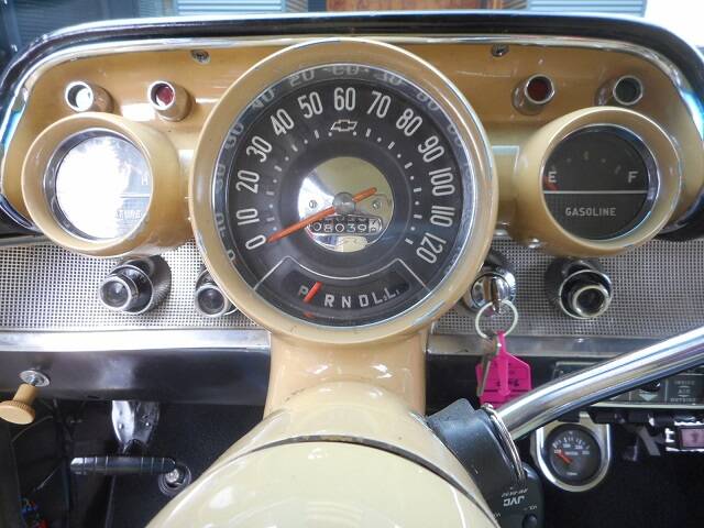 Bild 13/27 von Chevrolet Bel Air Hardtop Coupe (1957)