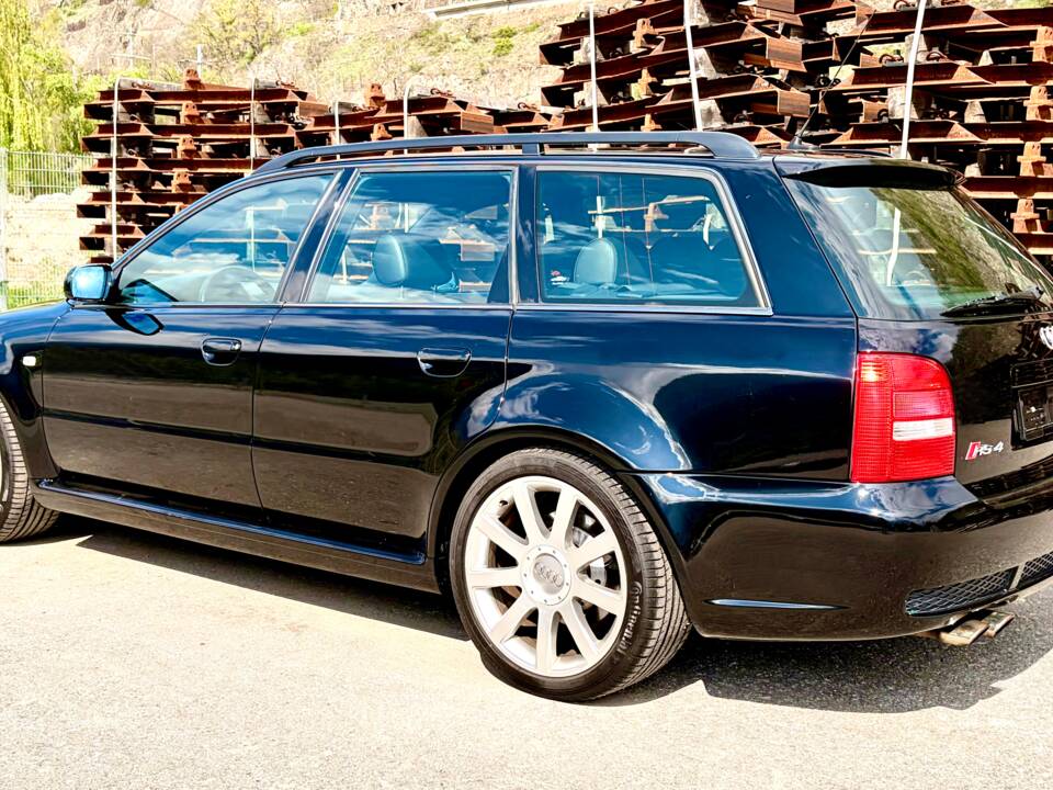 Afbeelding 3/14 van Audi RS4 Avant (2001)