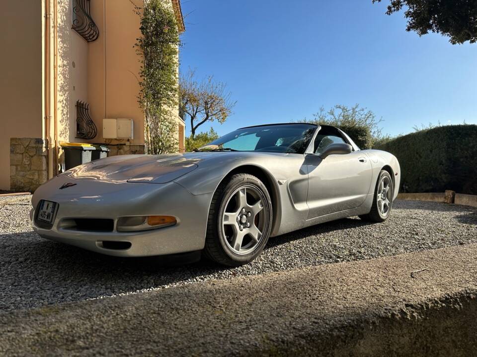 Image 9/191 of Chevrolet Corvette (1999)