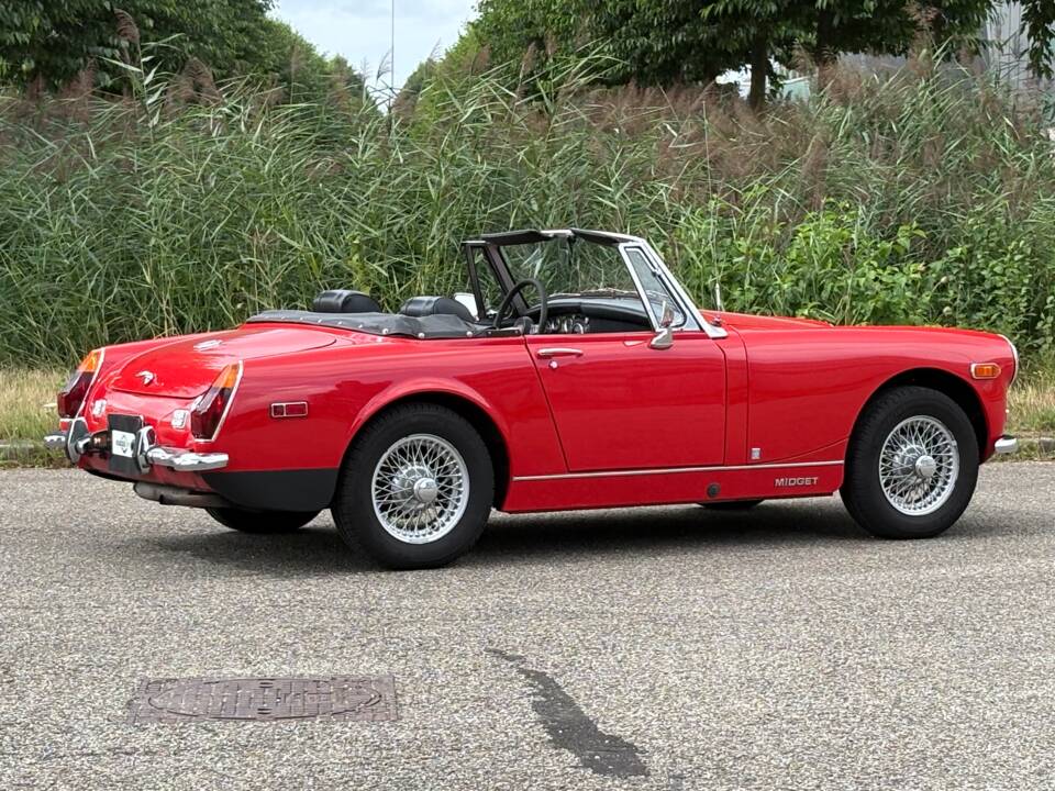 Image 19/21 of MG Midget GAN5 (1974)