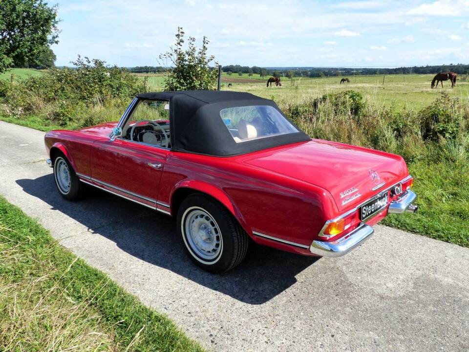 Mercedes-Benz 280 SL Roadster "Pagode" (W 113) 1969