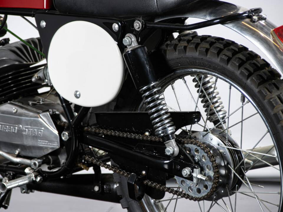 Immagine 11/49 di Aprilia Scarabeo 50 (1972)