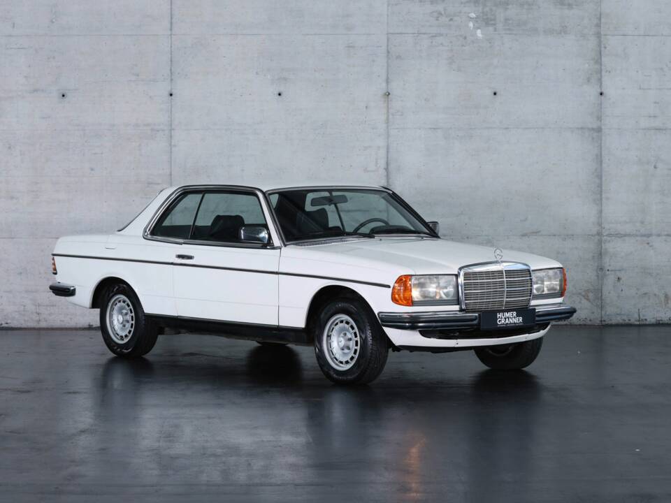 Image 3/36 of Mercedes-Benz 280 CE (1979)