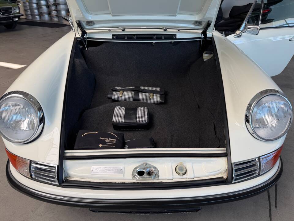 Obraz 46/70 pojazdu Porsche 911 2.2 T (1970)
