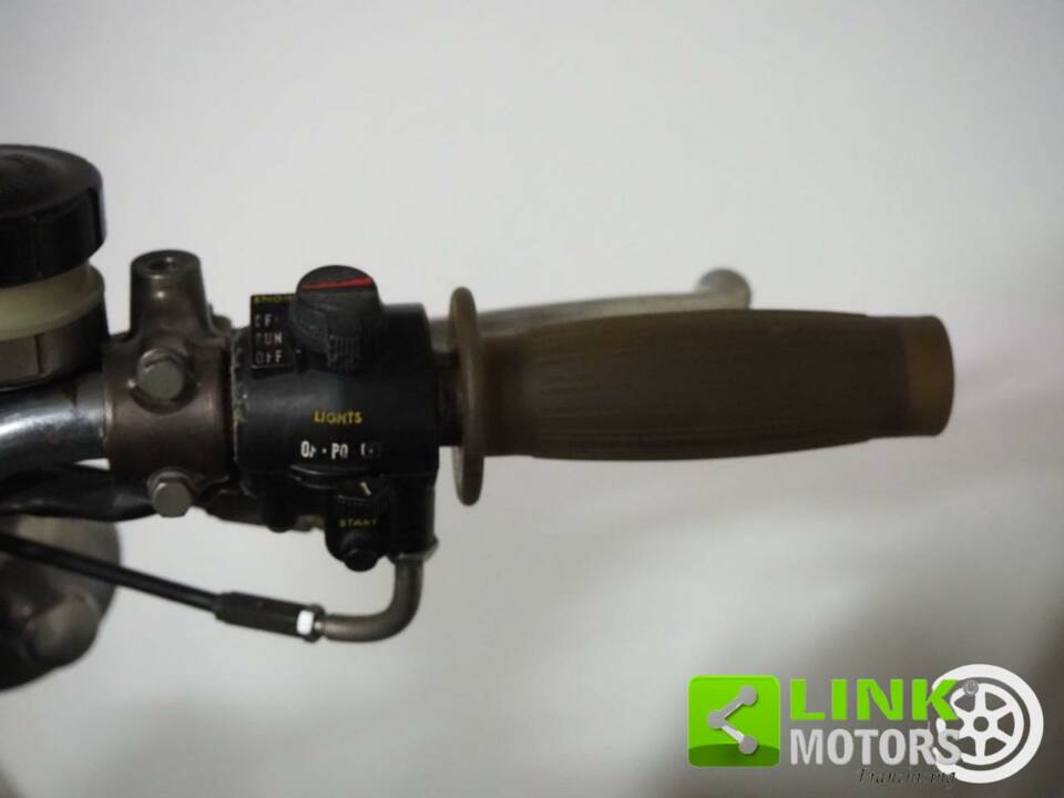 Imagen 8/10 de Kawasaki DUMMY (1976)