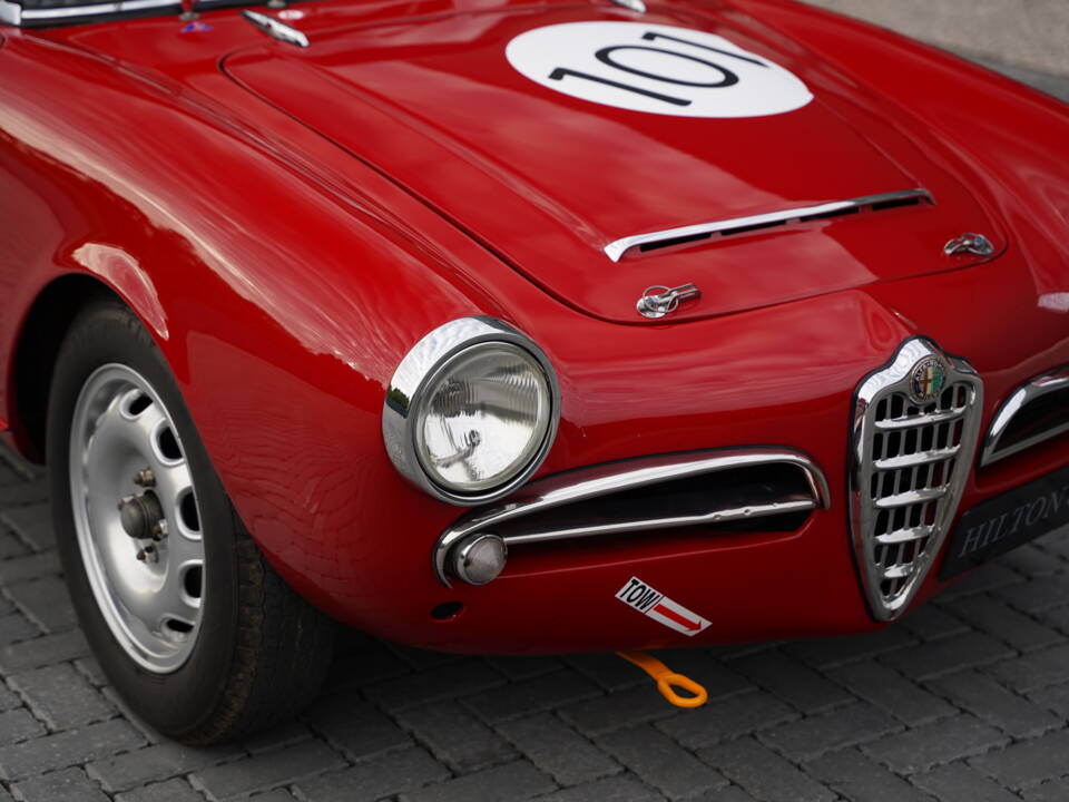Bild 25/50 von Alfa Romeo Giulia 1600 Spider Veloce (1965)