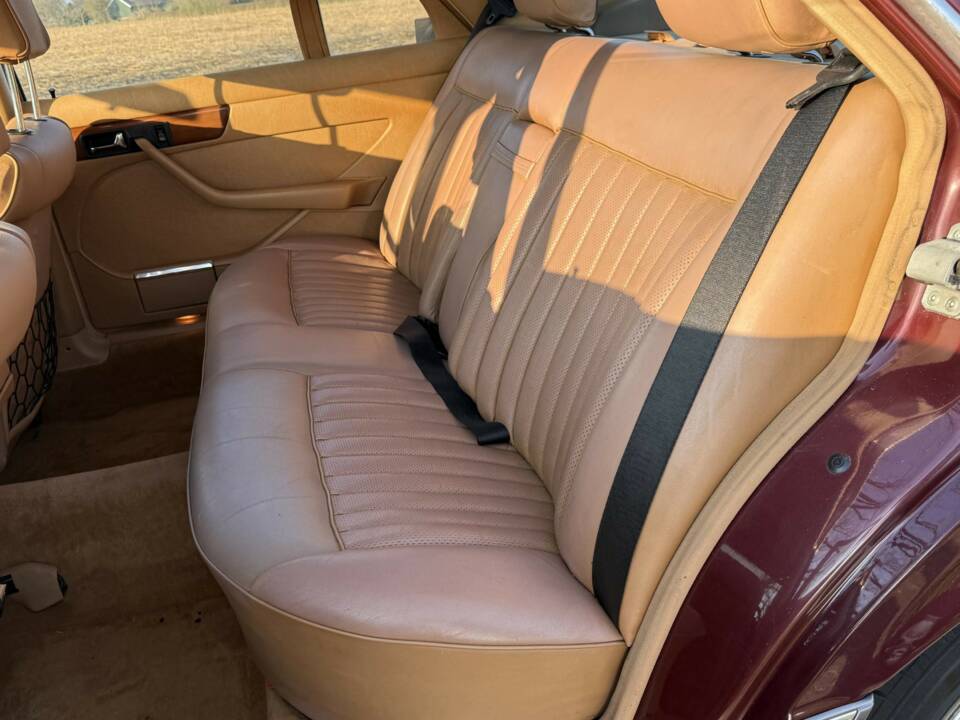 Imagen 16/26 de Mercedes-Benz 300 SDL (1987)