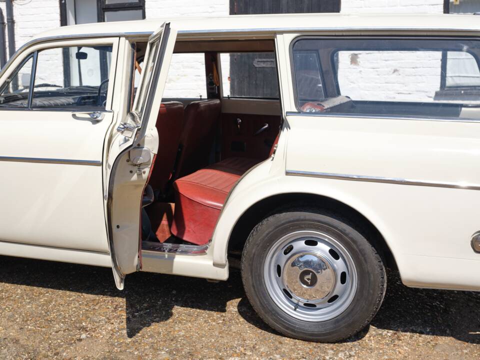 Bild 22/47 von Volvo Amazon  P121 (1965)
