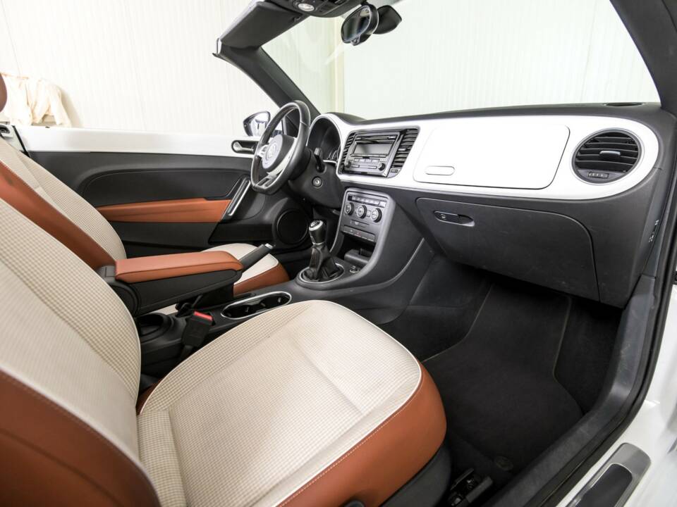 Imagen 12/50 de Volkswagen Beetle 1.2 TSI (2014)