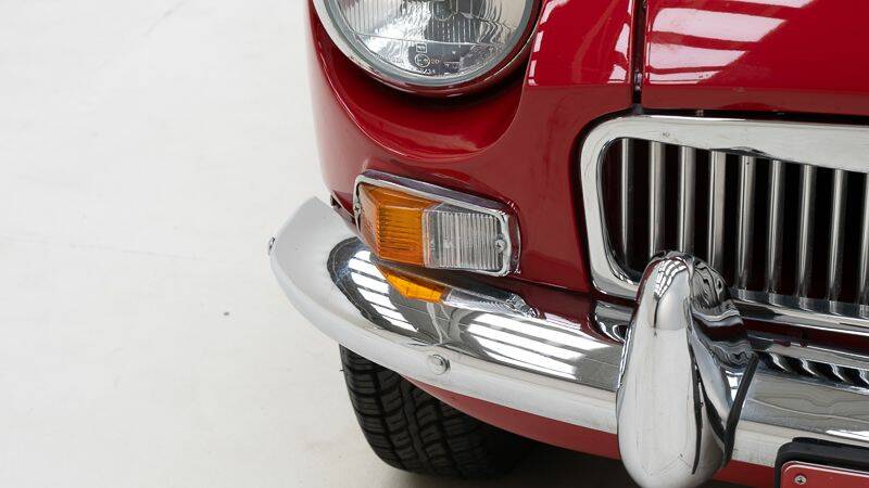 Afbeelding 12/15 van MG MGB (1964)