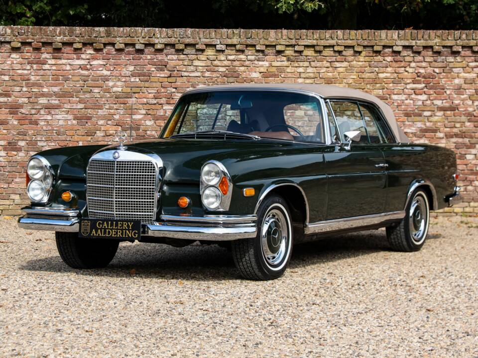 Afbeelding 7/50 van Mercedes-Benz 280 SE (1969)