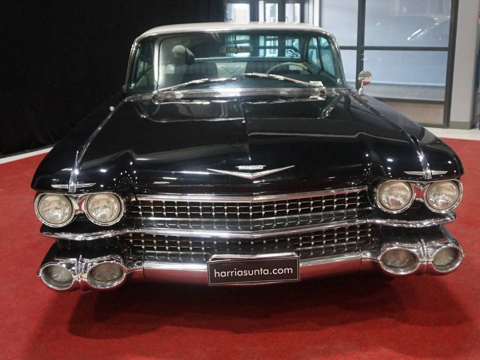 Bild 14/62 von Cadillac Coupe DeVille (1959)