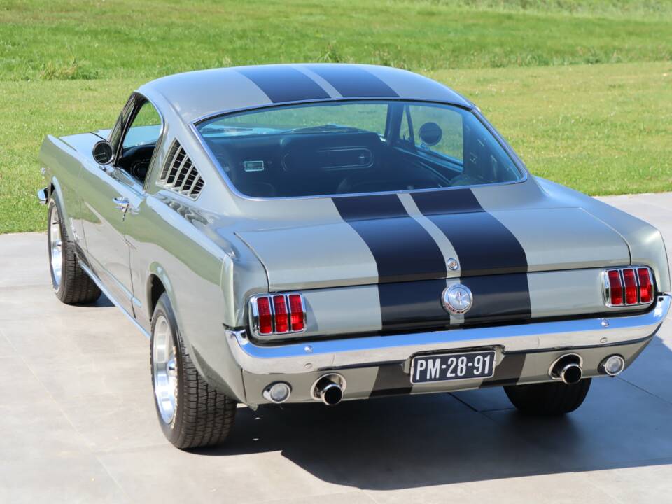 Image 2/50 de Ford Mustang 289 (1966)
