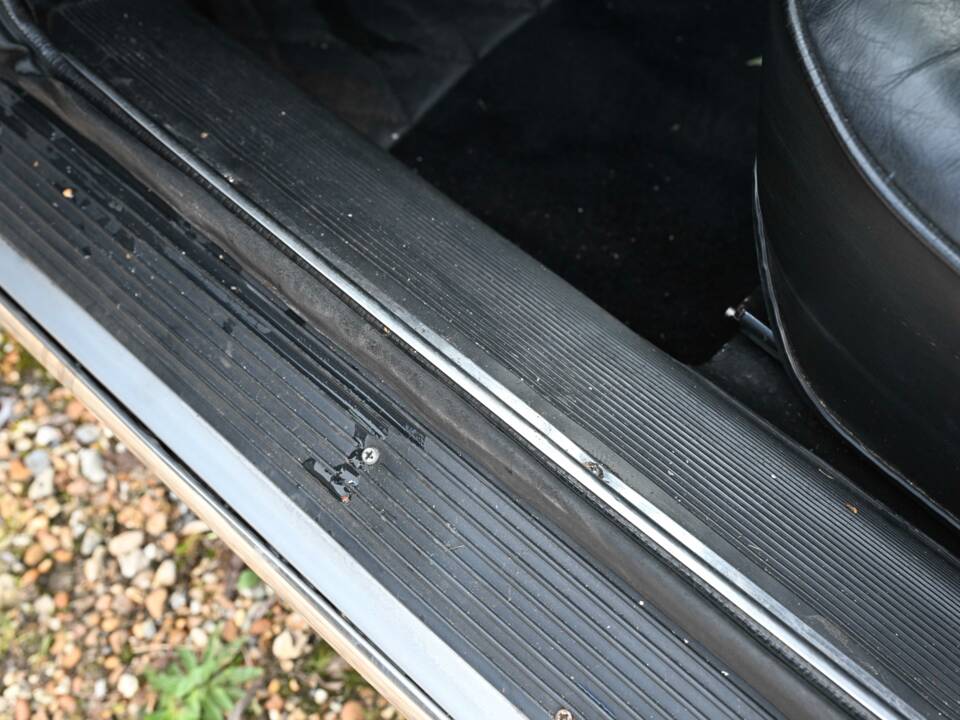 Image 49/50 of Peugeot 504 Coupé (1973)