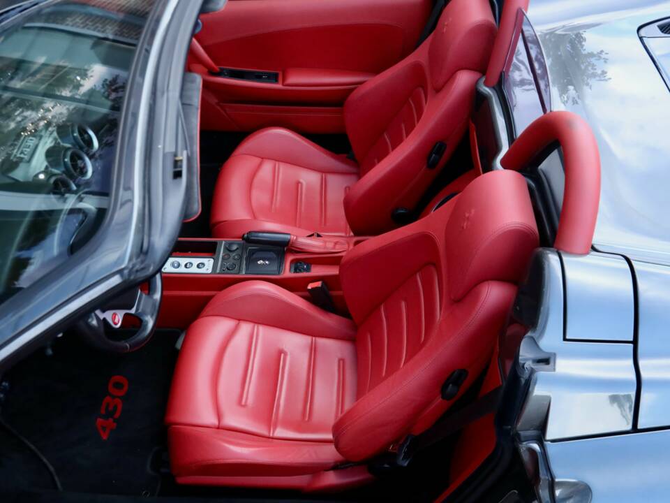 Bild 40/50 von Ferrari F430 Spider (2007)
