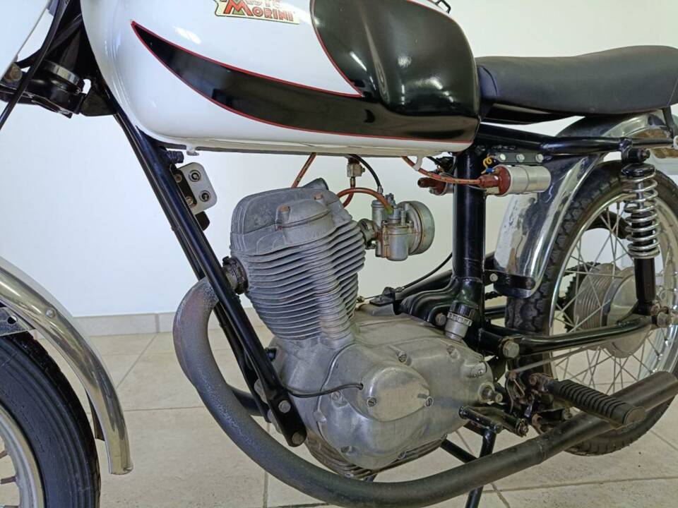 Immagine 16/26 di Moto Morini Corsaro 125 (1961)