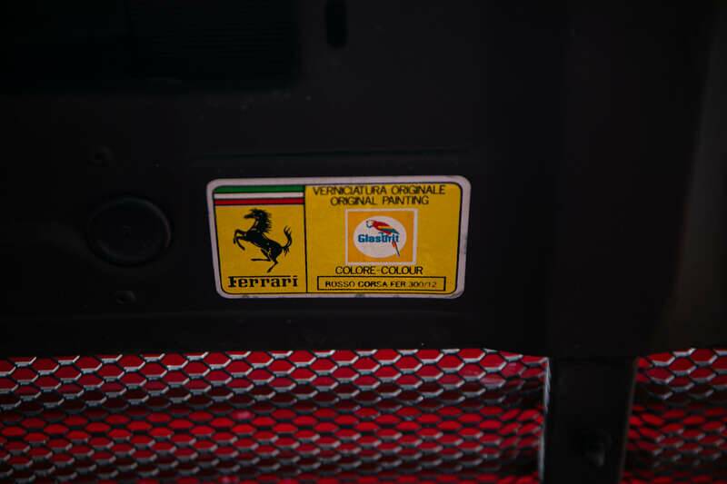 Image 26/50 of Ferrari 348 Spider (1994)