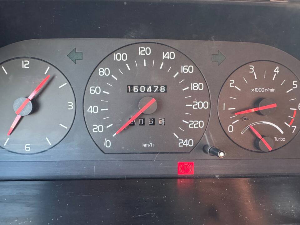 Image 14/22 de Volvo 960 2,0i Turbo 16v (1992)