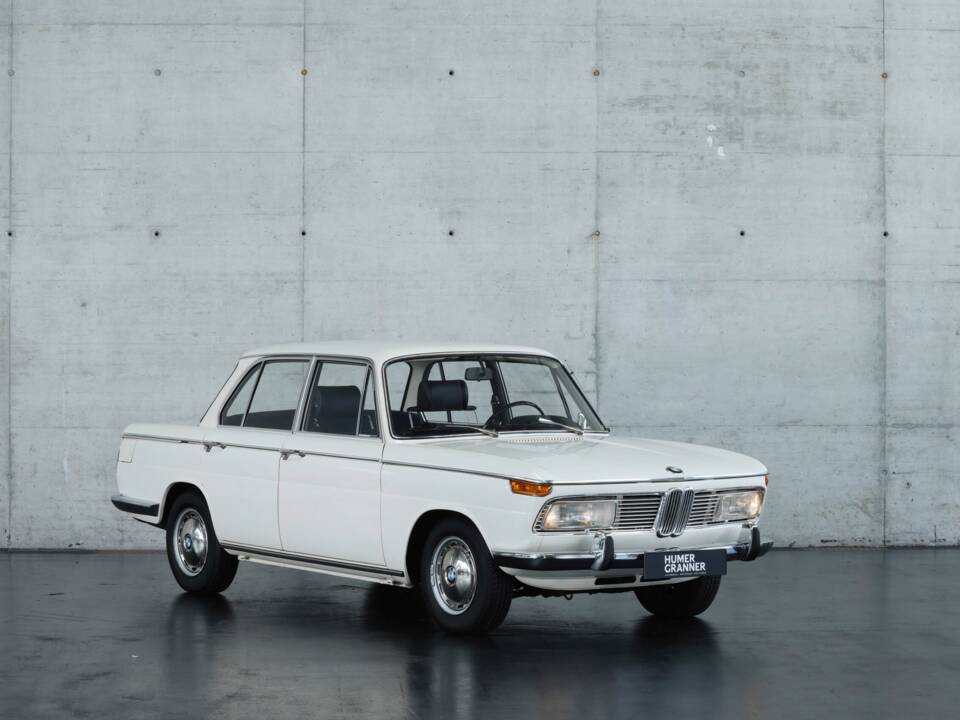 Immagine 3/50 di BMW 2000 (1969)