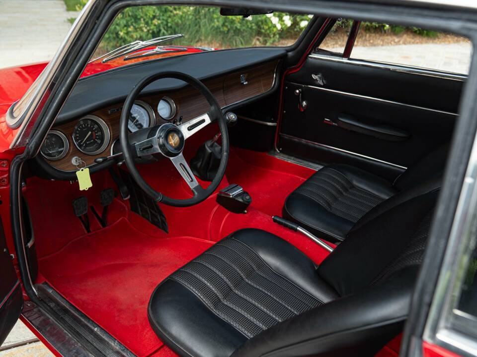 Bild 33/50 von Alfa Romeo Giulia 1600 Sprint GT Veloce (1967)