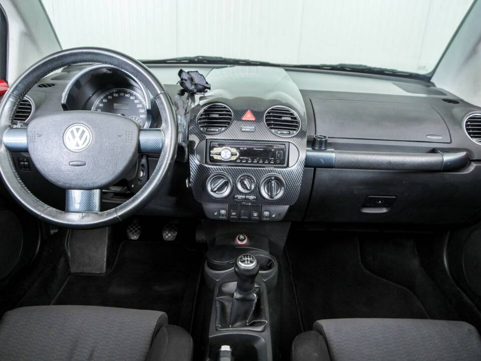 Image 7/50 de Volkswagen New Beetle 2.0 (2006)