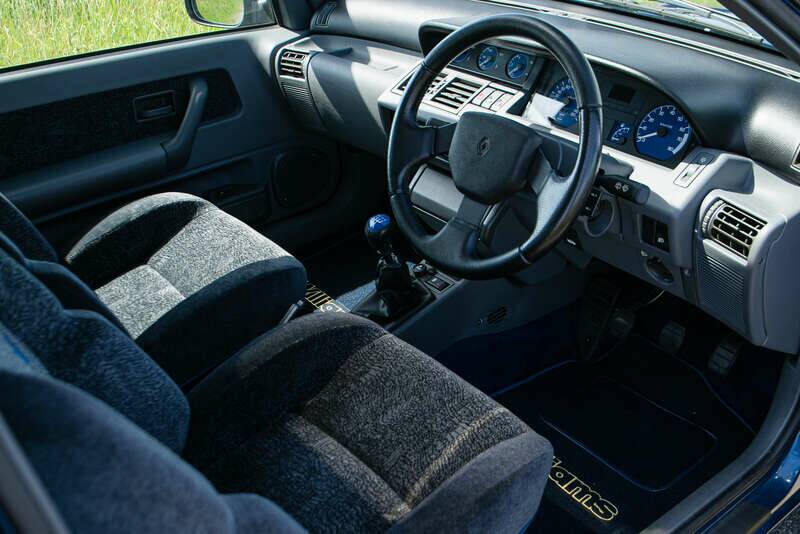 Imagen 2/44 de Renault Clio I Williams (1995)