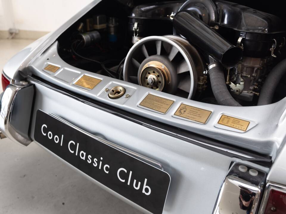 Image 34/34 of Porsche 911 2.0 S (1966)