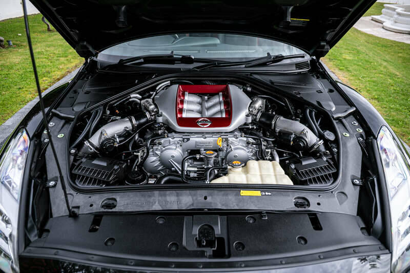 Bild 3/37 von Nissan GT-R Black Edition (2016)