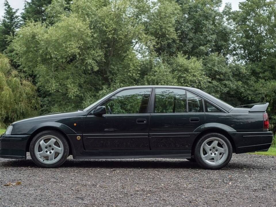 Imagen 1/7 de Vauxhall Lotus Carlton 3.6 (1991)