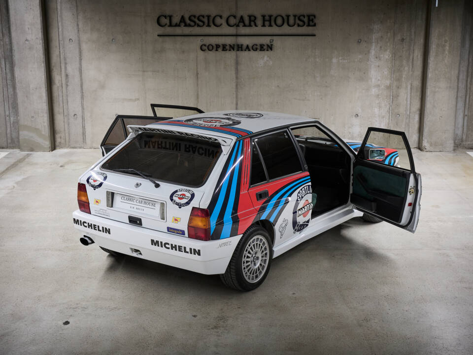 Bild 95/98 von Lancia Delta HF Integrale Evoluzione I &quot;Martini 6&quot; (1992)